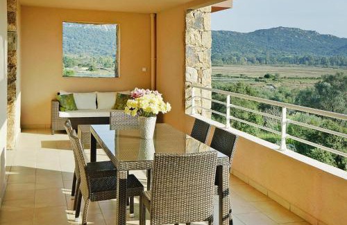 Porto-Vecchio Apartamento | Apartment in Corsica near Palombaggia Beach