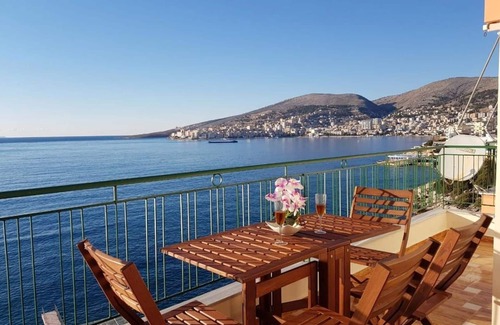 Sarande Apartamento | Apartamento frente a la playa
