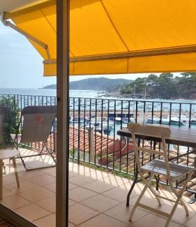 Llafranc Apartamento | Apartment in front of the sea