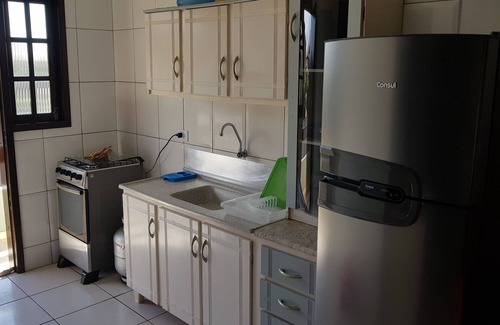 Itapoa Apartamento | Apartamento en urbanización cerrada con piscina.
