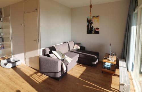Heeg Apartamento | Apartment in Heeg with Heegermeer Views, cleaning included