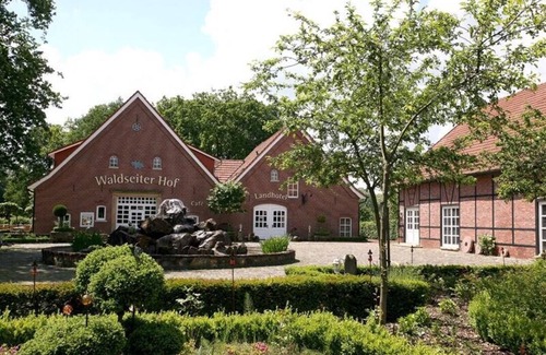 Bad Bentheim Apartamento | Apartment in historic Spieker on cycling / hiking routes, golf course, forest location close to A 30,