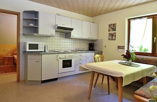 Hofstetten Apartamento | Apartment in Hofstetten surrounded by nature