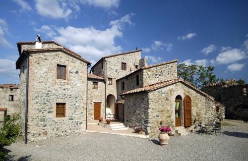 Montecastelli Casa | Apartment in Tuscany with Stunning Views, cleaning included