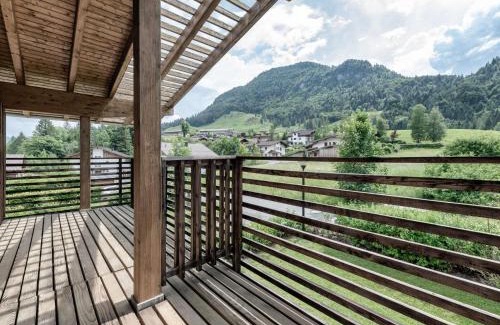 Kirchdorf in Tirol Apartamento | Apartment in Kirchdorf with Wilder Kaiser View