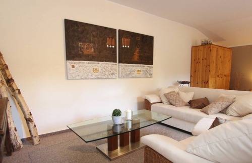 Kirchdorf Apartamento | Apartamento moderno en Kirchdorf con piscina