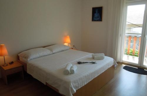 Cove Parja Apartamento | Apartment in Knin near Knin Fortress