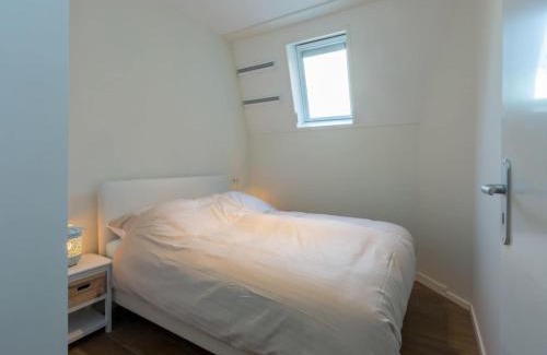Dishoek Apartamento | Apartment in Koudekerke near South Beach, cleaning included