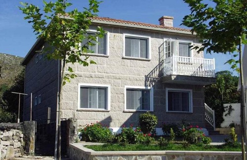 Larino Apartamento | Apartamento con patio al lado de la iglesia (IgB)
