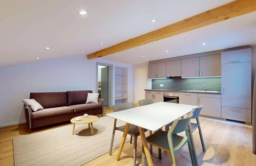 Les Mayens-de-Sion Apartamento | Apartment in Les Agettes with ski storage