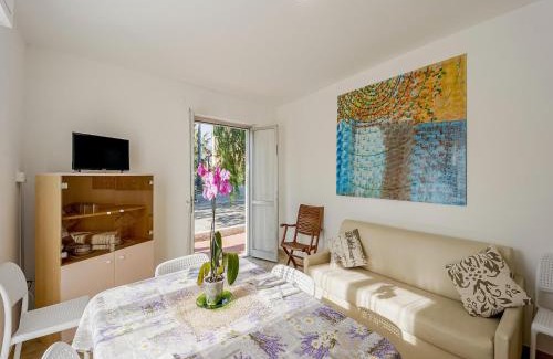 Loano Apartamento | Apartment in Loano with Pool & Near the Sea