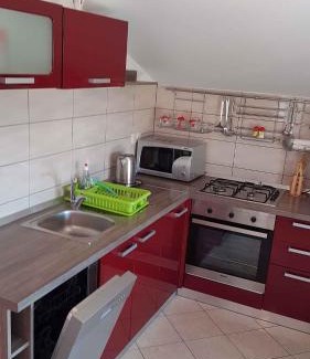 Lopar Apartamento | Apartment in Lopar with Two-Bedrooms 1