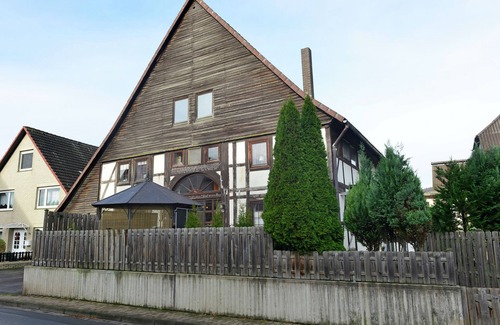 Bad Pyrmont Apartamento | Apartamento en Löwensen con terraza