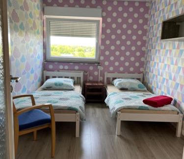Mainz-Bingen Apartamento | Apartment in Mainz-Lerchenberg