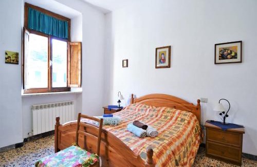 Massa Marittima Casa | Apartment in Massa Marittima with swimming pool