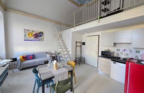 Pistoia Apartamento | Apartment in nobiliar palace with terrace in center of the city