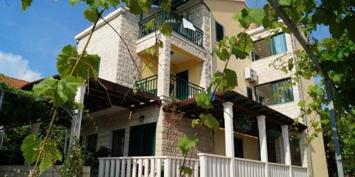 Stankovici Apartamento | Apartment in Orebic with sea view, balcony, air conditioning, WiFi (4934-8)