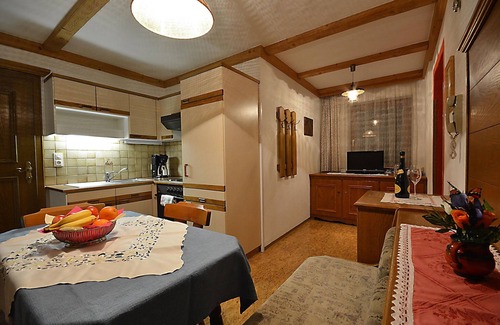 Arzl im Piztal Apartamento | Apartamento en Pitztal con Vistas