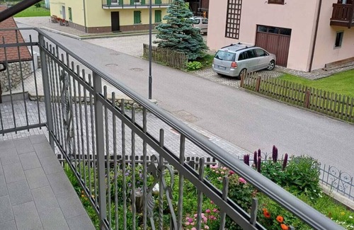 Pellizzano Apartamento | Apartment in Pellizzano - House Bresadola