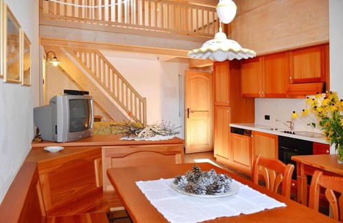 Pellizzano Apartamento | Apartamento en Pelizzano con sauna de pago