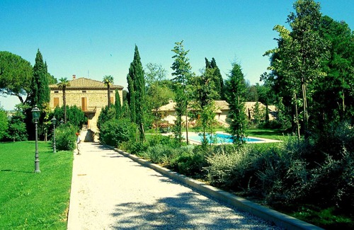 Perugia Apartamento | Apartment in Perugia With Pool & Terrace