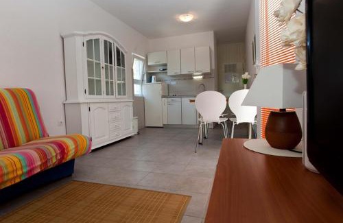 Podgora Apartamento | Apartment in Podgora with sea view, terrace, air conditioning, WiFi 849-1