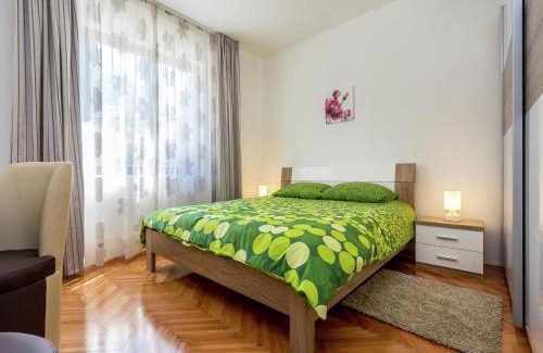 Skatari Apartamento | Apartment in Pula near the Sea and Town Center