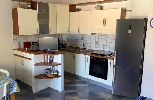 San Vincenzo Apartamento | Apartment in residence 30 mt from the sea