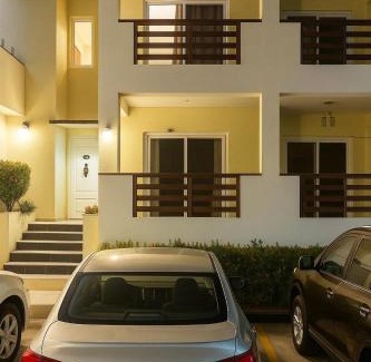 Coxen Hole Apartamento | Apartment in Roatan 1