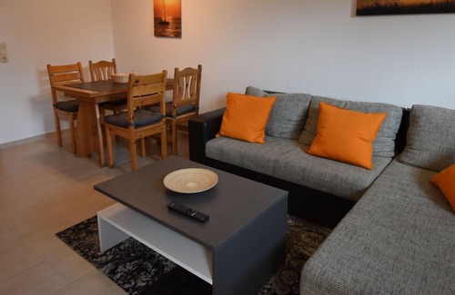 Blowatz Apartamento | Apartment in Robertsdorf with Garden, Terrace, Barbecue