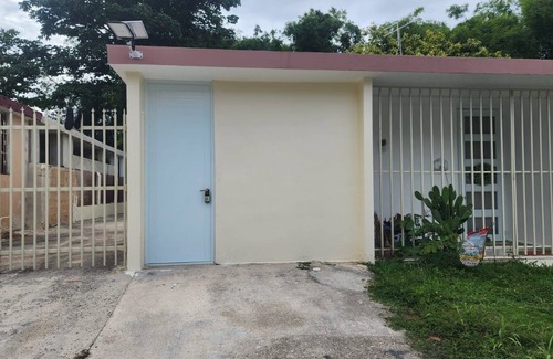 Sabana Llana Sur Apartamento | Apartamento en San Juan, con parqueo gratis