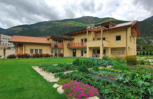 Silandro Apartamento | Apartment in Schlanders with terrace
