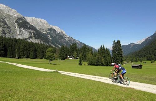 Seefeld in Tirol Apartamento | Apartment in Seefeld near Rosshütte Ski Resort