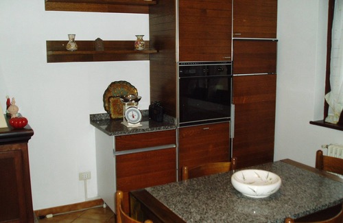 Dongo Apartamento | Apartamento en una casa adosada con gran jardín cerca del lago.