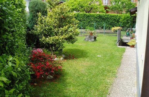 Dongo Apartamento | Apartamento en una casa adosada con gran jardín cerca del lago.