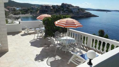 Sevid Apartamento | Apartment in Sevid with Seaview, Terrace, WIFI (4746-2)