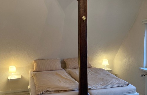 St Lorenz Otro | Apartamento en la antigua casa de campo, con vigas y ventanas de celosía