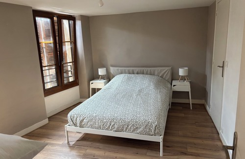 Bievres Apartamento | Apartment in the heart of Bievres 15min Paris 20min Orly
