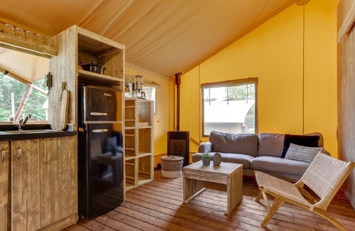 Uden Alquiler De RV | Tent Lodge at the Bedafse Bergen