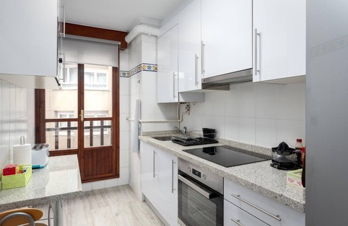 Gijon Apartamento | Apartment in the center of Gijón, great, WIFI, Movistar +, Sofa Bed