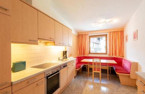 Finsing Casa | Apartment in Tyrol near Ski Lift