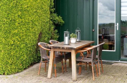 Ubachsberg Casa | Apartment in Ubachsberg near Scenic Trails
