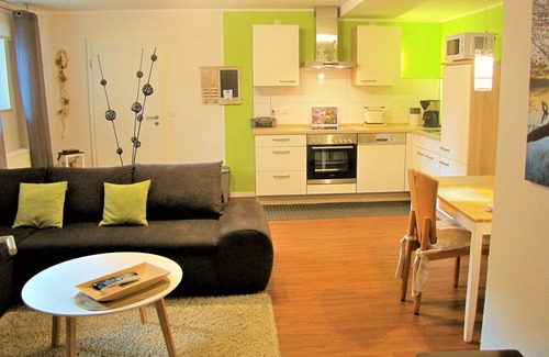 Ulmen Apartamento | Apartamento en Ulmen con Jardín y BBQ