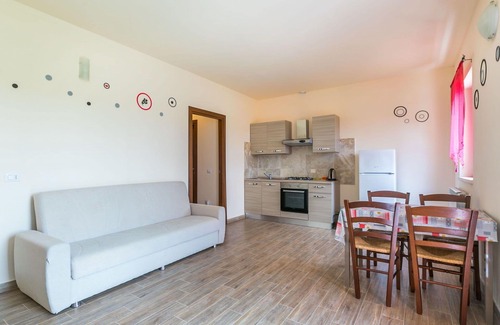 Sorano Casa | Apartamento en villa con WIFI, piscina, A/C, bañera de hidromasaje, TV, terraza, vista panorámica