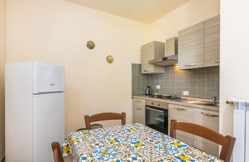 Sorano Casa | Apartamento en villa con A/C, WIFI, piscina, bañera de hidromasaje, TV, terraza, vista panorámica