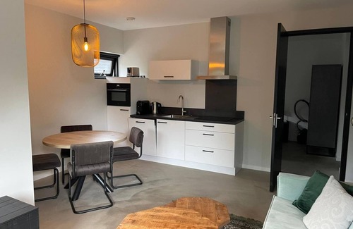 Municipality of Veere Apartamento | Tasteful Apartment Close to the Beach