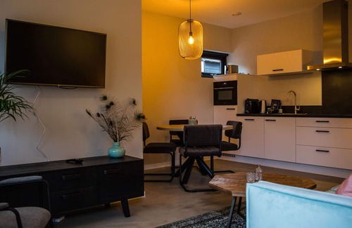 Municipality of Veere Apartamento | Tasteful Apartment Close to the Beach