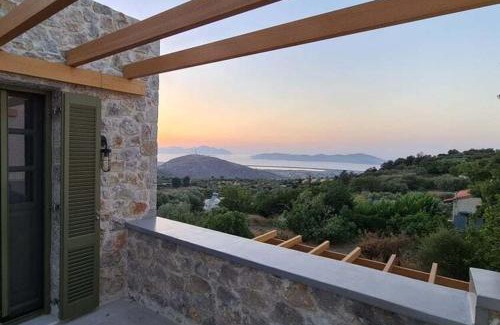 Lagoudi Zia Casa | Apartment in Zia with terrace