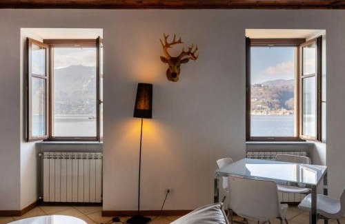 Orta San Giulio Apartamento | Apartment Isola by Interhome