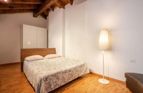 Orta San Giulio Apartamento | Apartment Isola by Interhome